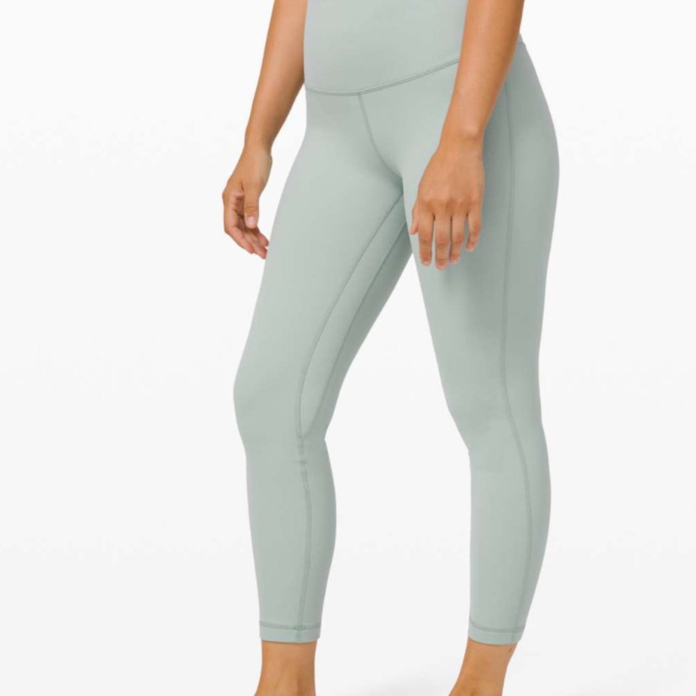 NWT Lululemon Align leggings SOLD OUT